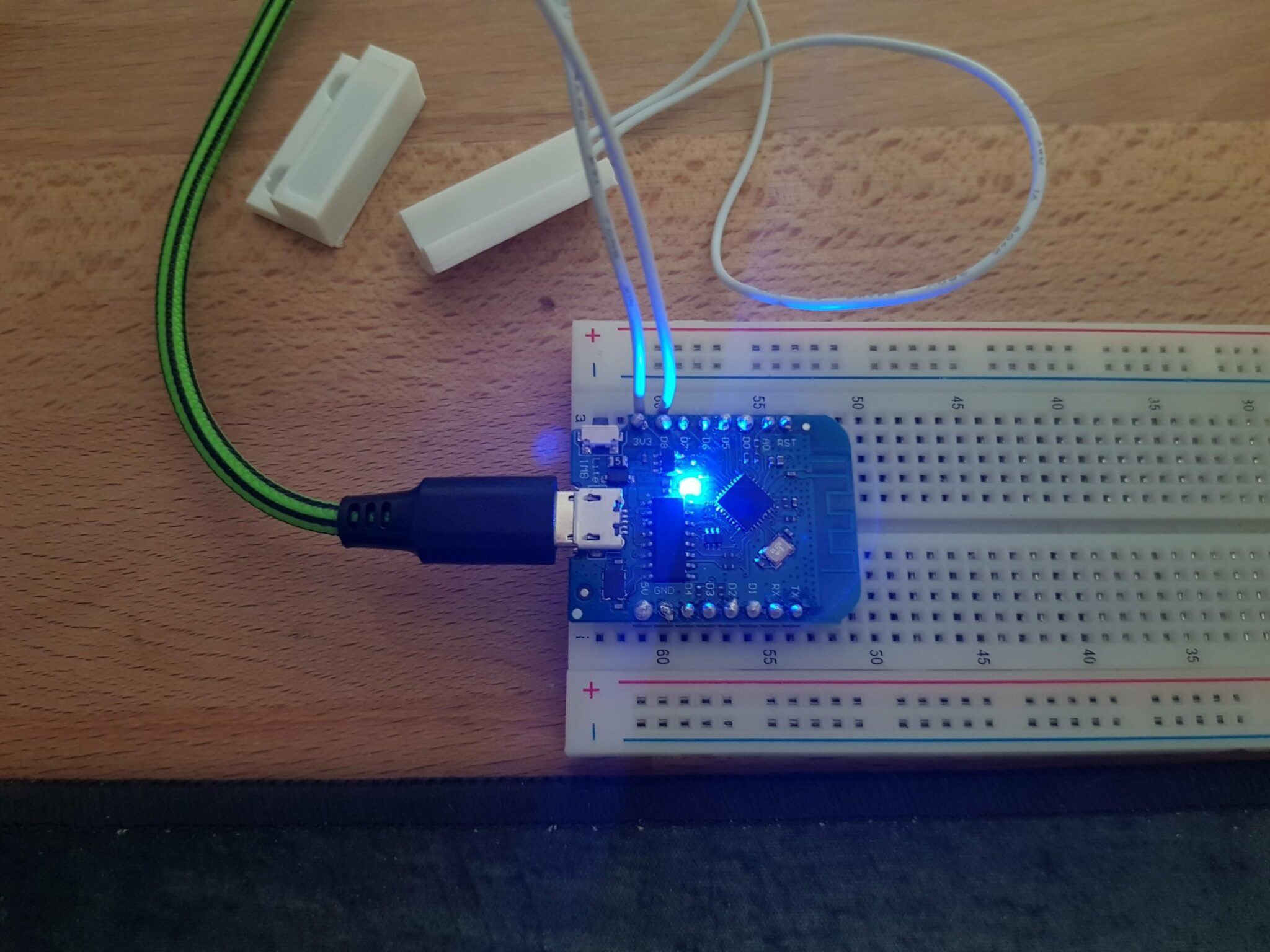 Knock-knock- a door or window sensor prototype in (Micro)Python on the ...